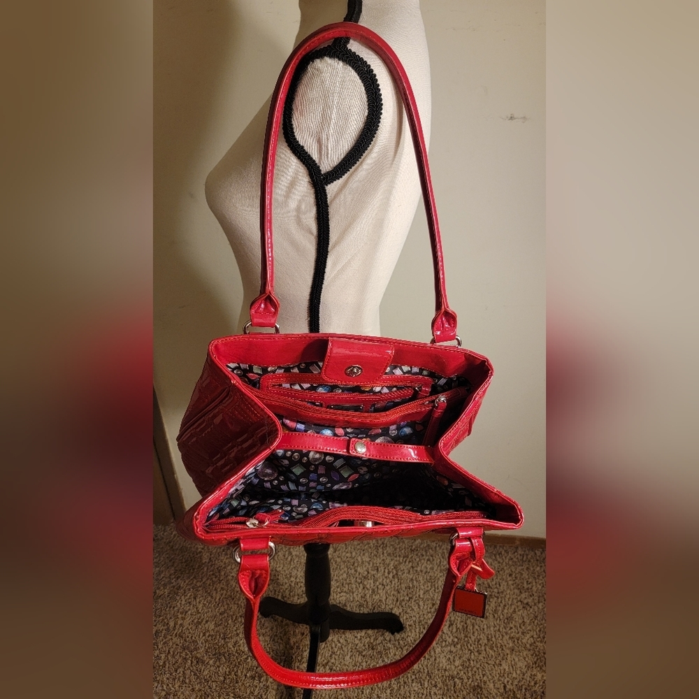 Red hand bag - Picture 4 of 4